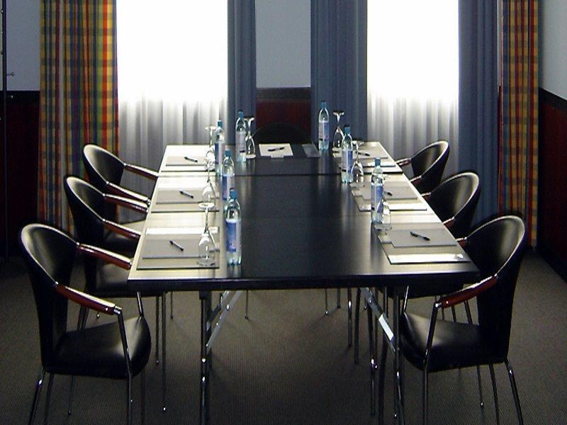 Pullman Basel Europe Hotel Facilități foto