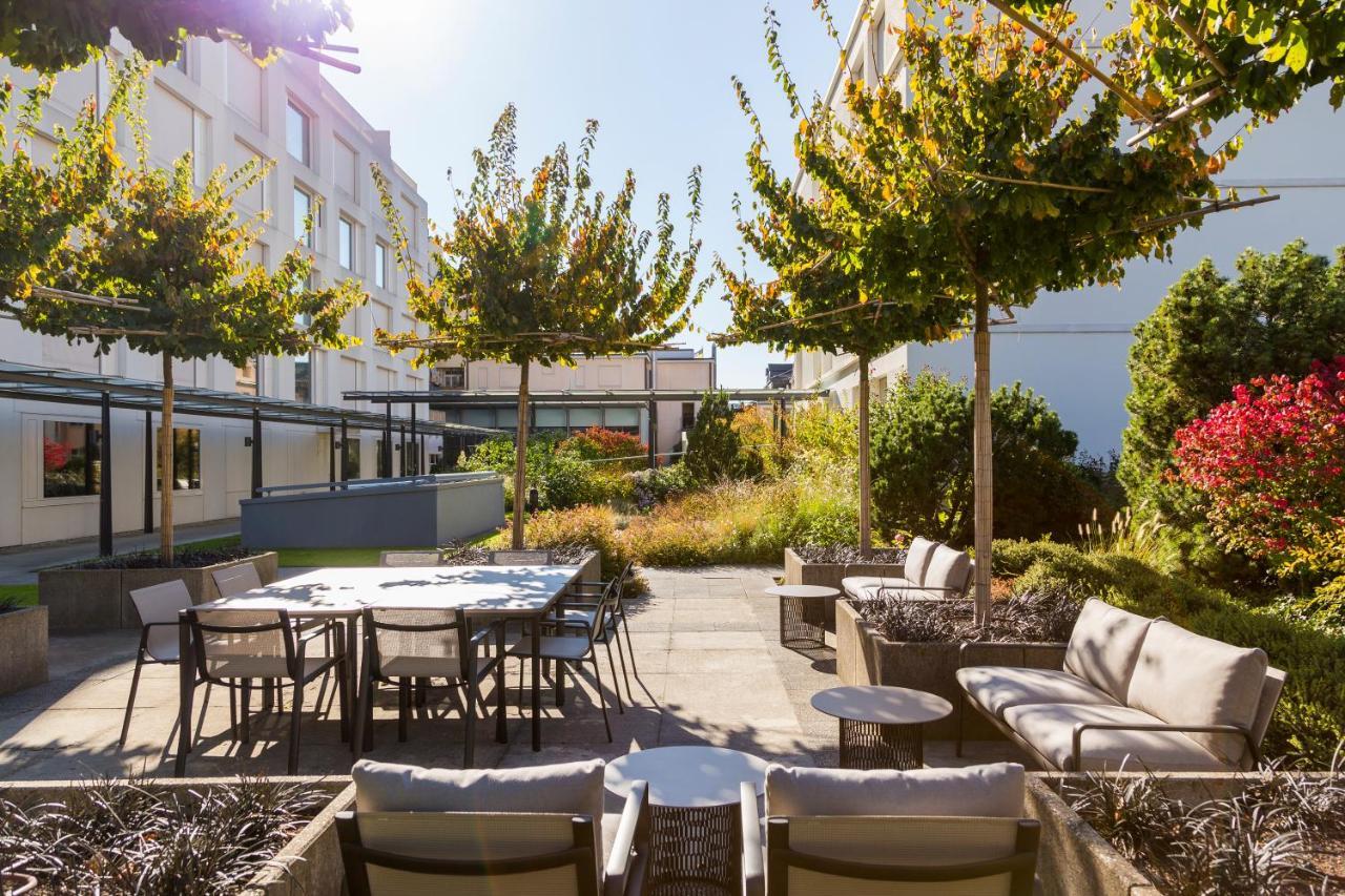 Pullman Basel Europe Hotel Exterior foto